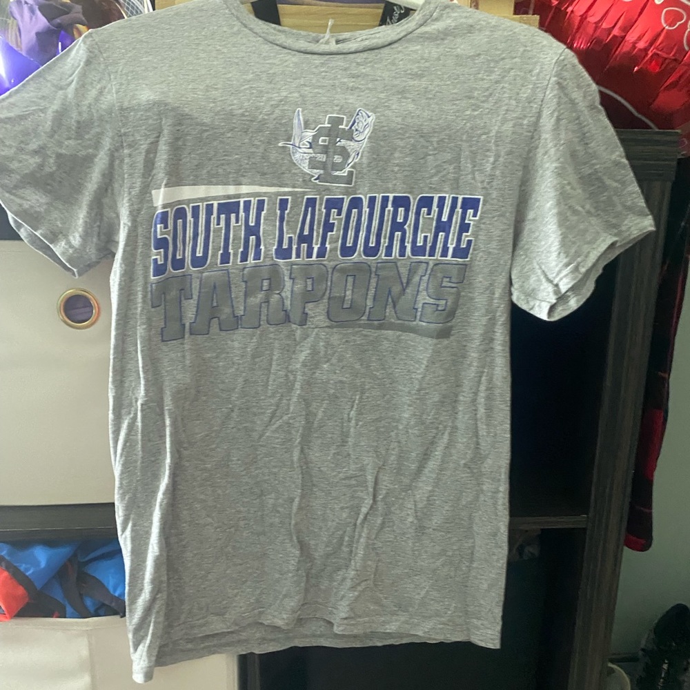 School shirt